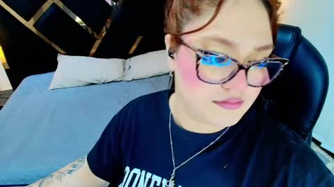 Camila Osorio online show from 06/06/26, 07:29