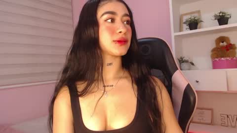 camila online show from 05/11/26, 07:33