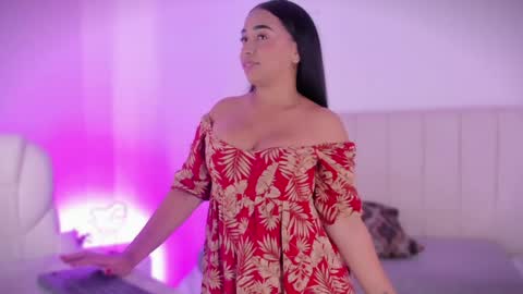 Snapshot of camila_adams chatting on 12/10/24, 07:11 Cami online show from 12/10/24, 07:11