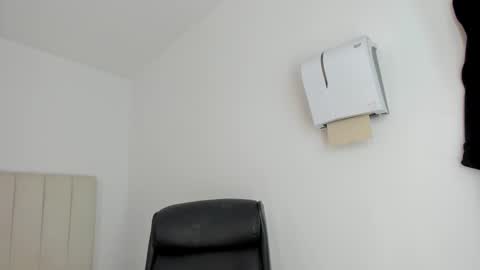 Snapshot of camila_adams chatting on 02/17/25, 11:55 Cami online show from 02/17/25, 11:55