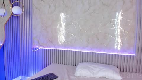 Snapshot of camila_adams chatting on 10/27/25, 10:19 Cami online show from 10/27/25, 10:19