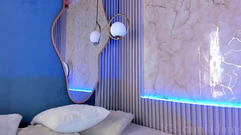 Snapshot of camila_adams chatting on 11/11/25, 11:43 Cami online show from 11/11/25, 11:43