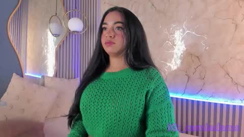 Snapshot of camila_adams chatting on 11/19/25, 11:43 Cami online show from 11/19/25, 11:43