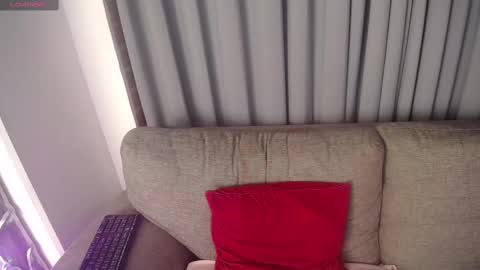 Camila online show from 02/28/25, 12:21