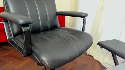 Snapshot of camila_berk chatting on 01/03/25, 10:41 Cami online show from 01/03/25, 10:41