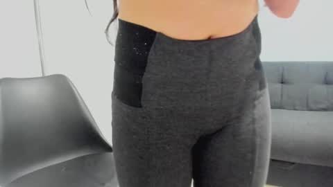 Cami online show from 11/18/25, 04:06