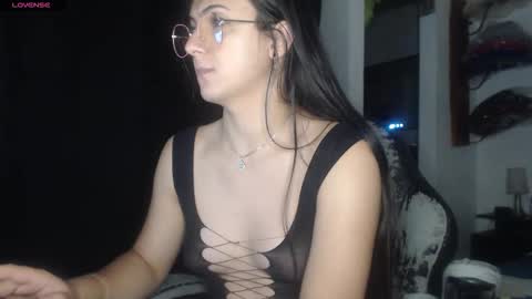 Snapshot of camila_bigcock_ts chatting on 02/17/26, 07:49 camila online show from 02/17/26, 07:49