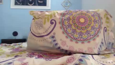 Instagram camila blande1 online show from 12/03/24, 07:55