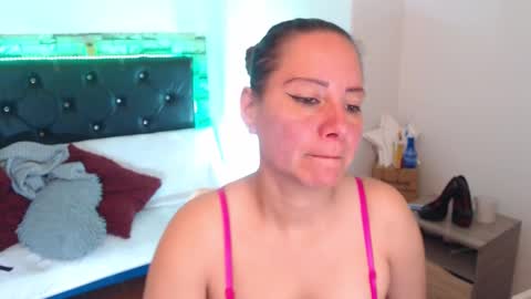 camila online show from 09/10/25, 05:35