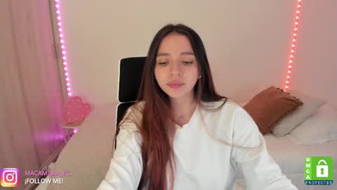 Snapshot of camila_ec2 chatting on 10/10/25, 02:10 C A M I online show from 10/10/25, 02:10