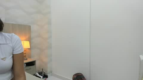 Snapshot of camila_lenox chatting on 06/10/26, 02:56 Camila Lenox online show from 06/10/26, 02:56