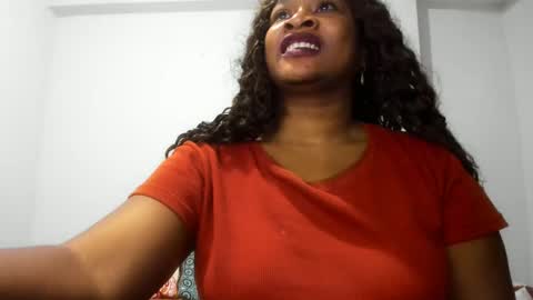 Camila online show from 02/28/25, 03:48