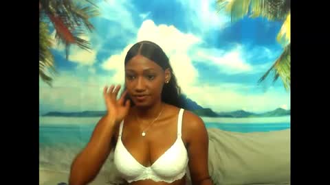 Snapshot of camilaasexyy chatting on 02/23/25, 07:22 camilaasexyy online show from 02/23/25, 07:22