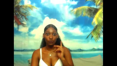 Snapshot of camilaasexyy chatting on 02/23/25, 10:28 camilaasexyy online show from 02/23/25, 10:28