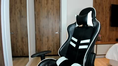 Camila online show from 02/27/26, 02:33