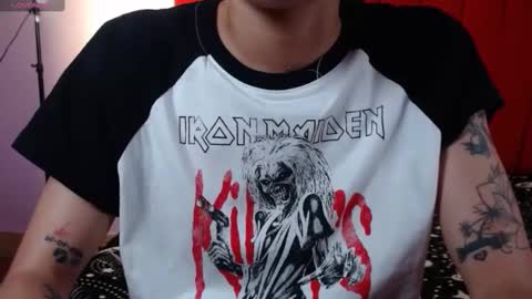 Snapshot of camilahot_girl chatting on 10/19/25, 12:39 kira online show from 10/19/25, 12:39