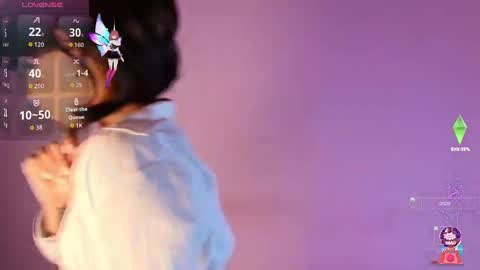 Snapshot of camilahot_girl chatting on 10/31/25, 04:30 kira online show from 10/31/25, 04:30