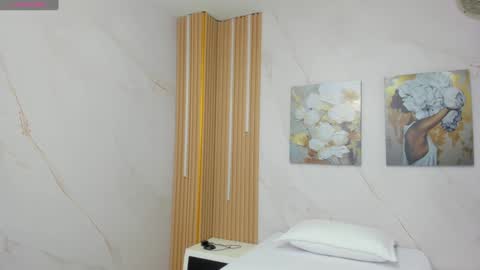 Camila  online show from 12/09/24, 12:30