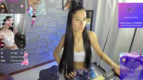 CamilaVill online show from 03/21/26, 06:18