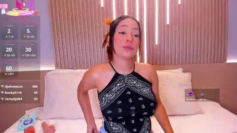 Snapshot of camile_cute chatting on 10/03/25, 08:06 camile_cute online show from 10/03/25, 08:06