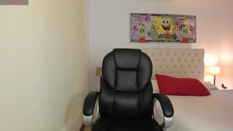   online show from 03/04/25, 04:49