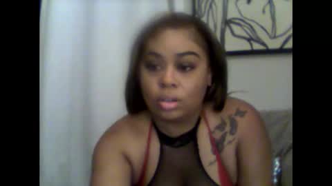 Snapshot of camiliaskye chatting on 11/19/25, 05:07 camiliaskye online show from 11/19/25, 05:07