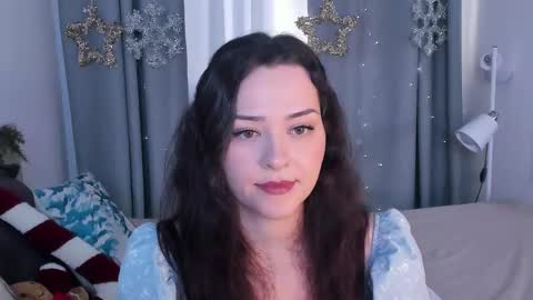 Snapshot of camilla_rowen chatting on 12/20/25, 10:44 Camilla online show from 12/20/25, 10:44