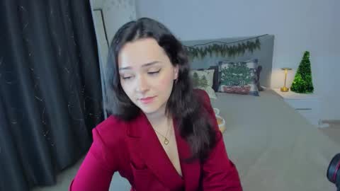 Camilla online show from 12/21/25, 11:06