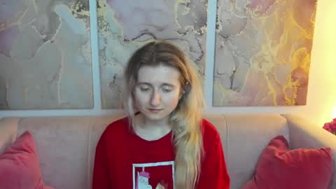 Snapshot of camilladreamer chatting on 04/18/26, 06:06 camilladreamer online show from 04/18/26, 06:06