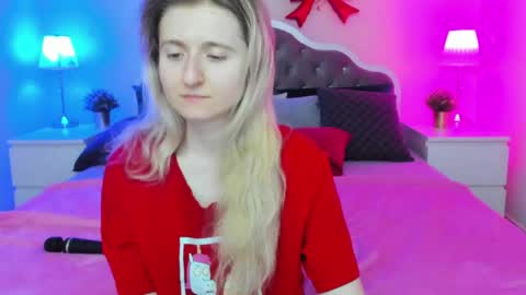 Snapshot of camilladreamer chatting on 04/26/26, 01:14 camilladreamer online show from 04/26/26, 01:14