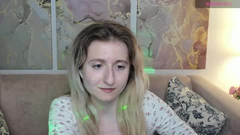 Snapshot of camilladreamer chatting on 05/16/26, 05:56 camilladreamer online show from 05/16/26, 05:56