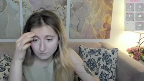 Snapshot of camilladreamer chatting on 05/19/26, 10:32 camilladreamer online show from 05/19/26, 10:32