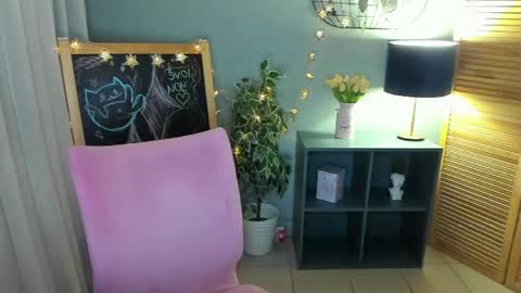 Snapshot of camilladreamer chatting on 05/22/26, 01:17 camilladreamer online show from 05/22/26, 01:17