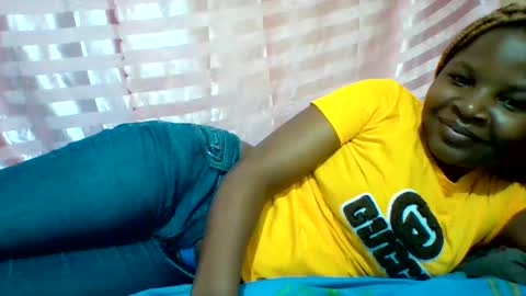 camillah_sweet online show from 03/23/26, 04:55