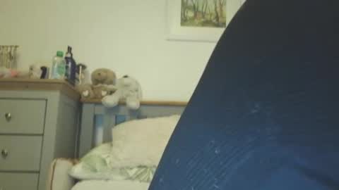Camilla Jayne online show from 06/05/26, 07:30