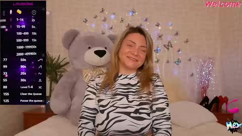 Snapshot of camille_game chatting on 12/07/24, 12:30 Camille Game online show from 12/07/24, 12:30