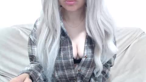 CamilleBunny online show from 05/12/26, 02:19