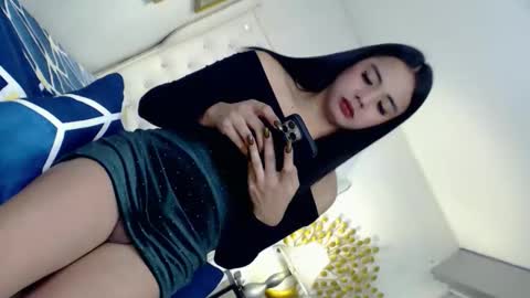 camillejoson online show from 04/09/26, 01:49