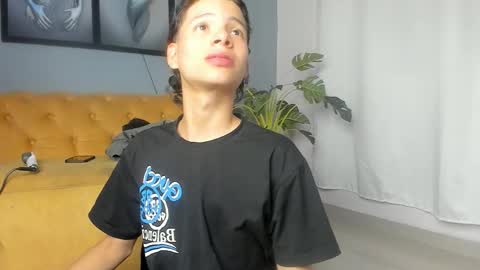 Camillo Virgil online show from 11/04/25, 10:47