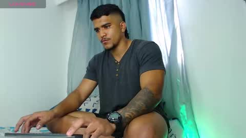 Snapshot of camilo_contre21 chatting on 12/21/24, 09:15 camilo_contre21 online show from 12/21/24, 09:15