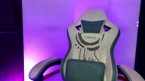 Snapshot of camilo_contre21 chatting on 01/28/25, 12:26 camilo_contre21 online show from 01/28/25, 12:26