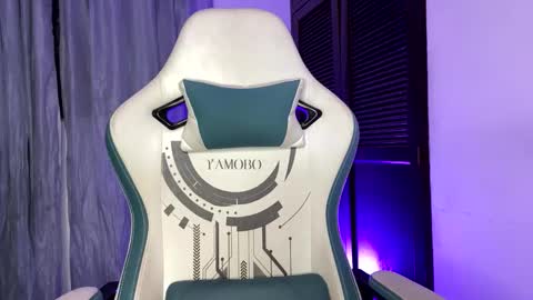 Snapshot of camilo_contre21 chatting on 02/05/25, 11:39 camilo_contre21 online show from 02/05/25, 11:39