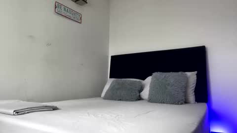 Snapshot of camilo_contre21 chatting on 01/10/26, 07:15 camilo_contre21 online show from 01/10/26, 07:15