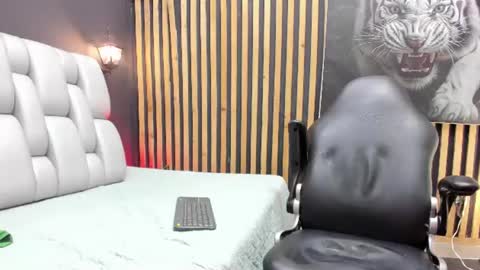 Camilo  online show from 07/14/26, 02:05