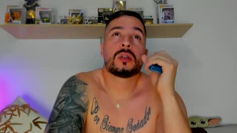 camilo_restrepo21 online show from 11/29/25, 11:08