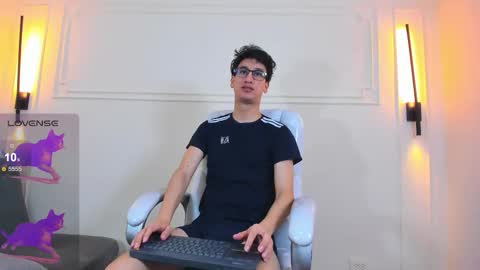 Camilo online show from 03/24/26, 03:44