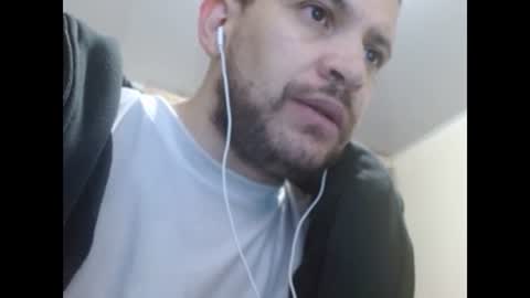 Snapshot of camiloking17 chatting on 01/27/25, 01:05 camilo online show from 01/27/25, 01:05