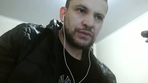 Snapshot of camiloking17 chatting on 02/17/25, 10:14 camilo online show from 02/17/25, 10:14