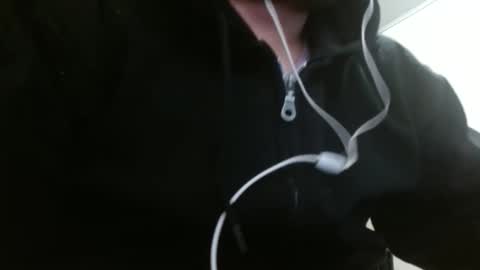 Snapshot of camiloking17 chatting on 10/09/25, 08:12 camilo online show from 10/09/25, 08:12