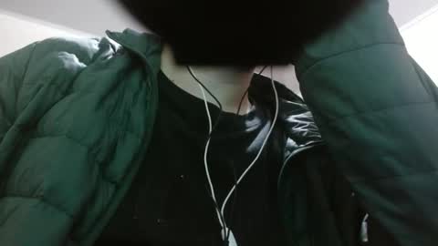 Snapshot of camiloking17 chatting on 11/06/25, 07:31 camilo online show from 11/06/25, 07:31